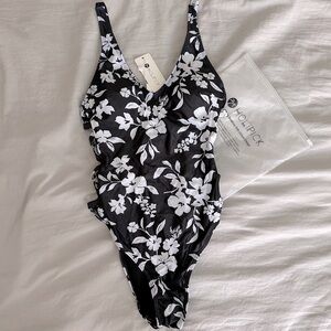 NWT Women's Small Black and White Floral Sexy Cutout One Piece Swimsuit